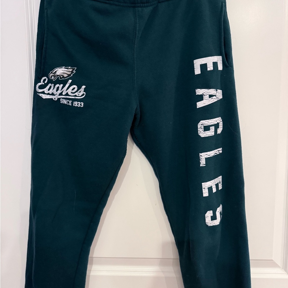 NFL Team Apparel Philadelphia Eagles cropped thigh Sweatpants Women’s small